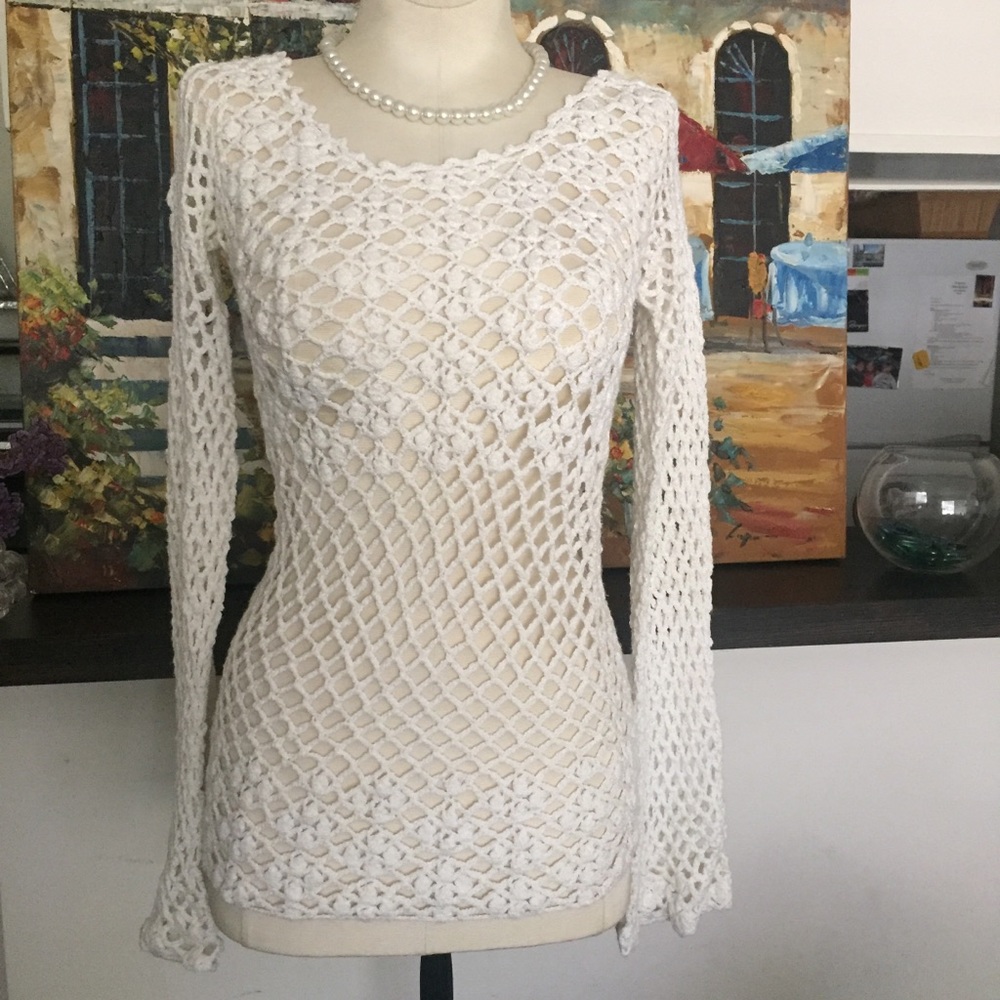 Gorgeous Long Sleeves Crochet Top XS Like New - Picture 6 of 6